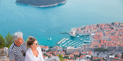 Couple looking at the Dubrovnik old town